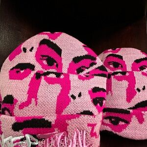 Vibrant Pink Face Pattern Beanie Set